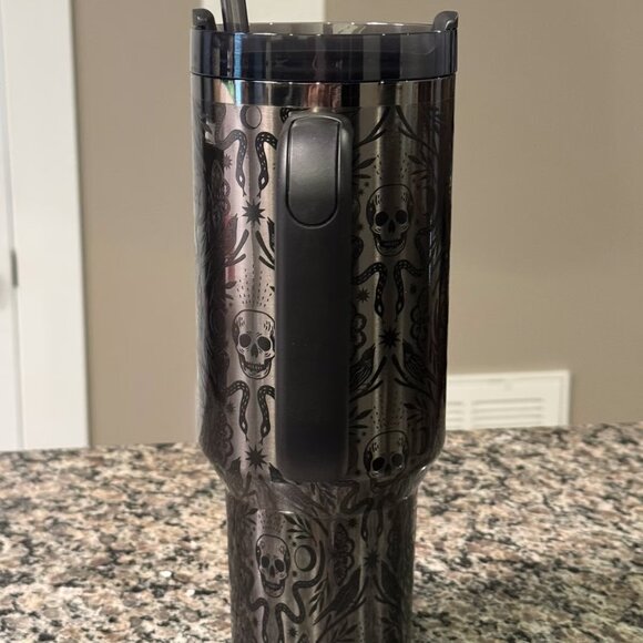 Stanley Deadly Damask Gothic – 40 oz Tumbler - Picture 5 of 7